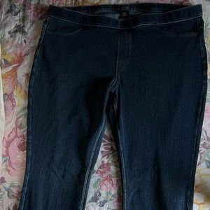 HUE Women's Essential Denim Leggings